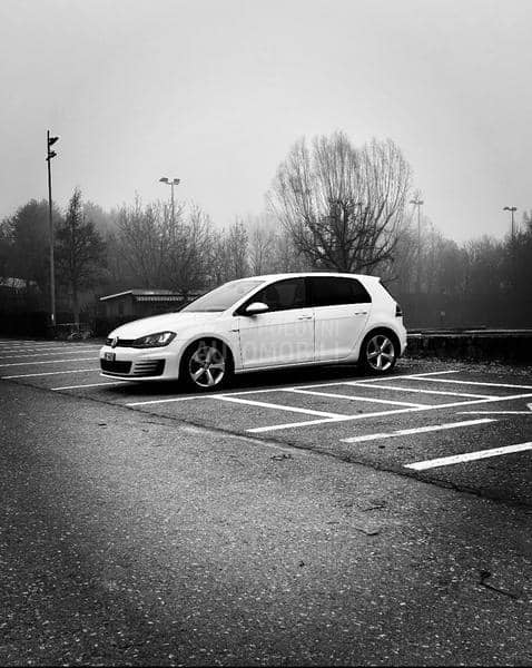 Volkswagen Golf 7 GTI CH