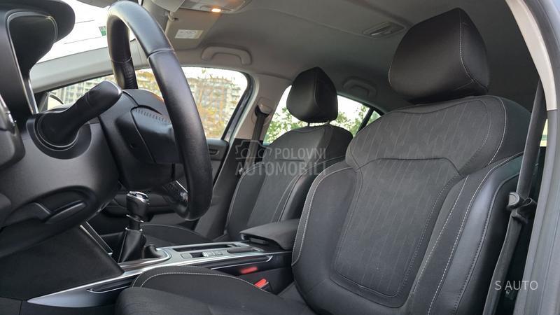 Renault Megane KREDlTl-LlMlTED