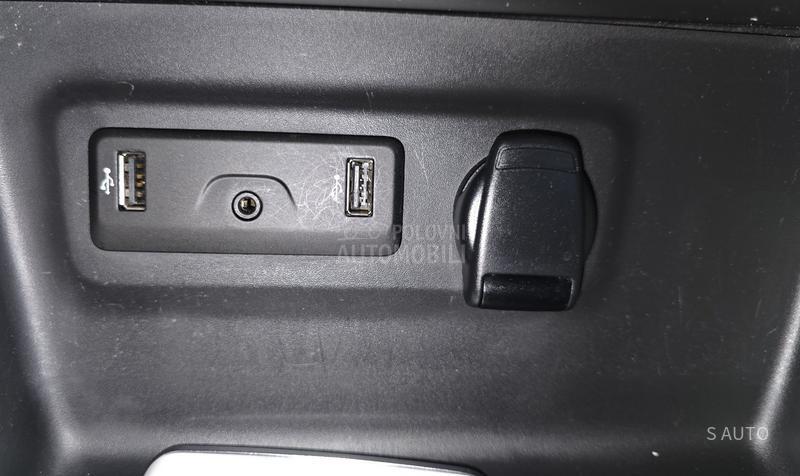 Renault Megane KREDlTl-LlMlTED