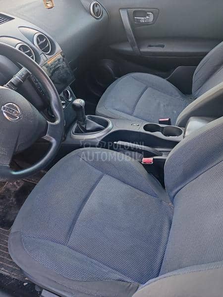 Nissan Qashqai 1.6