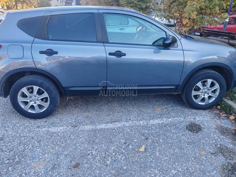 Nissan Qashqai 1.6