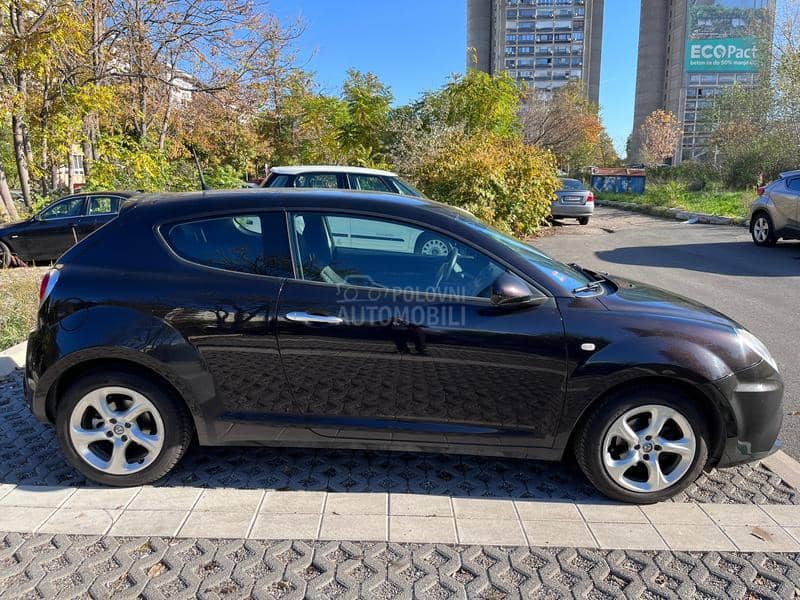 Alfa Romeo MiTo 