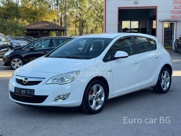 Opel Astra J 