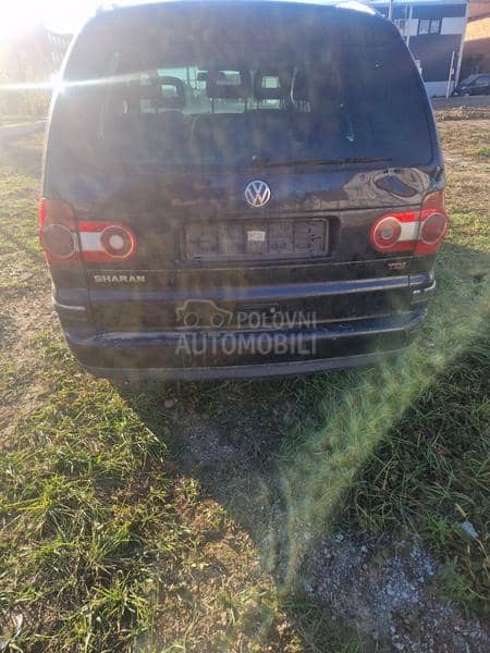 Volkswagen Sharan 1.9 td 2008. god. -  kompletan auto u delovima