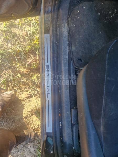 Volkswagen Sharan 1.9 td 2008. god. -  kompletan auto u delovima