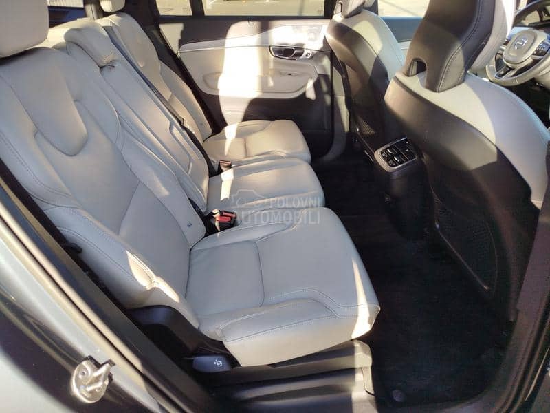 Volvo XC90 2.0 B6 AWD R-DESING