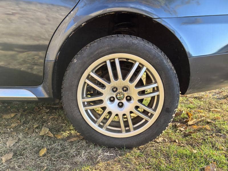 Alfa Romeo 156 Crosswagon Q4