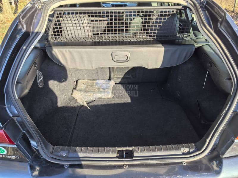 Alfa Romeo 156 Crosswagon Q4