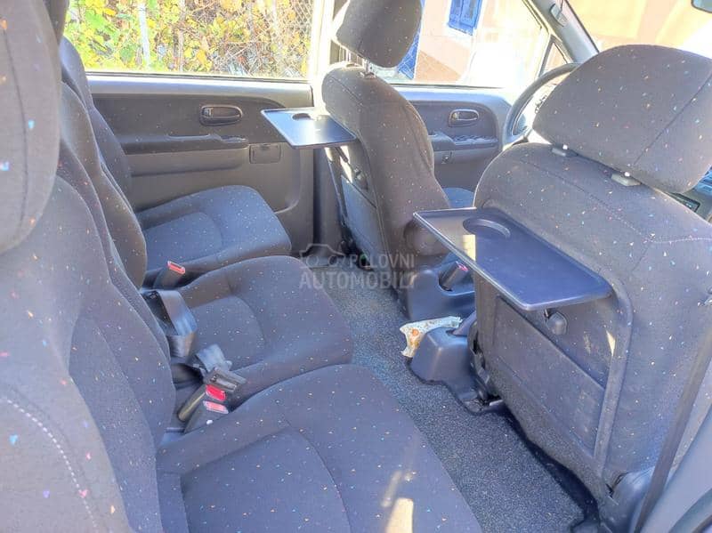 Hyundai Trajet trajet 2.0 CRDI