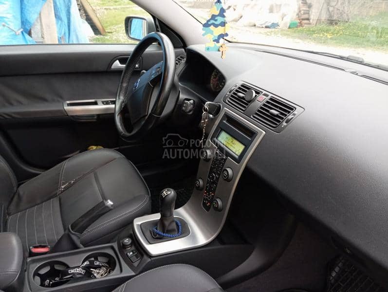 Volvo V50 2,0 hdi