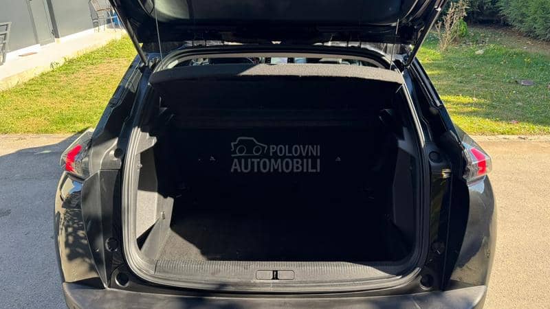 Peugeot 2008 1.5HDI/NAV/LED/NOV