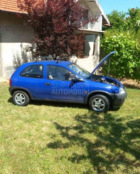 Opel Corsa B 1.0