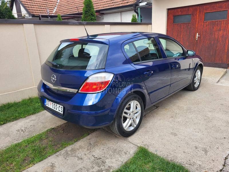 Opel Astra H 1.9ctdi