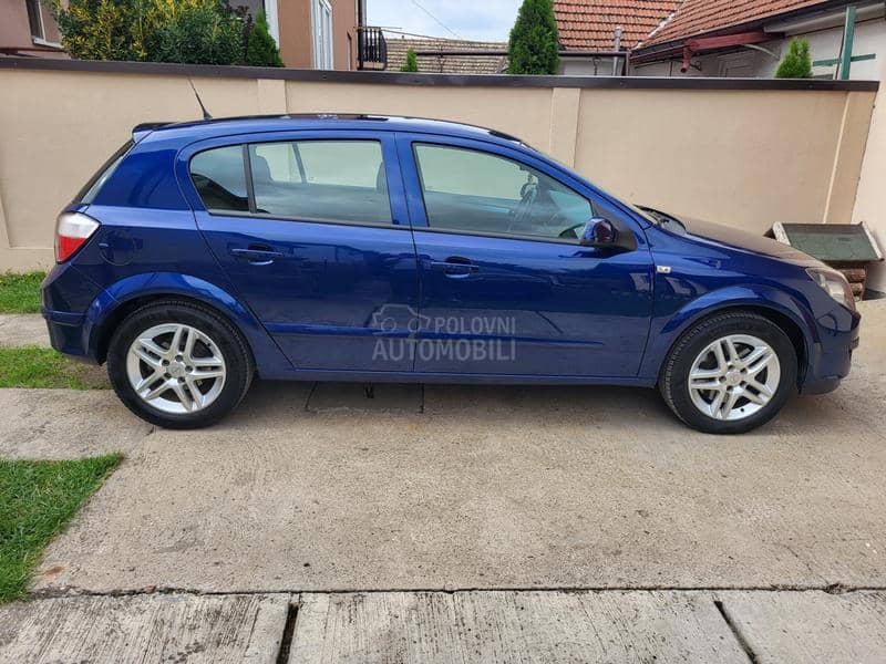 Opel Astra H 1.9ctdi