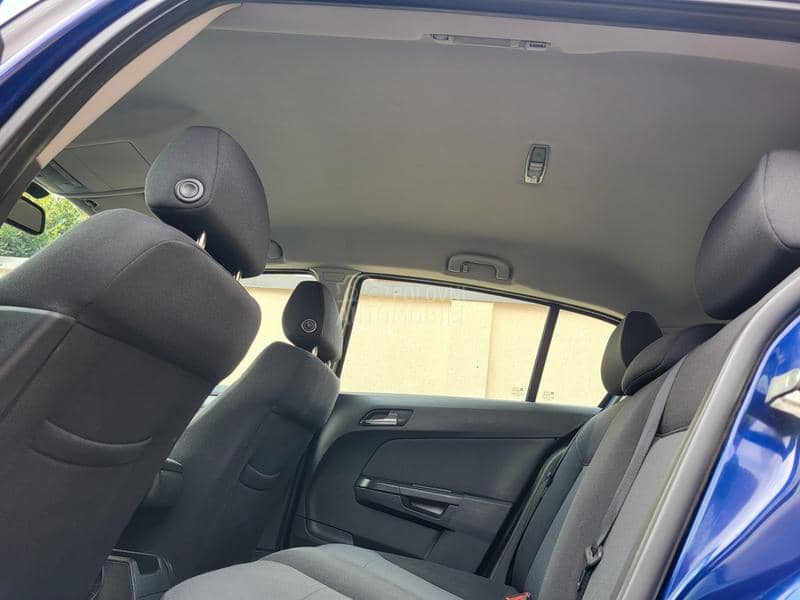 Opel Astra H 1.9ctdi