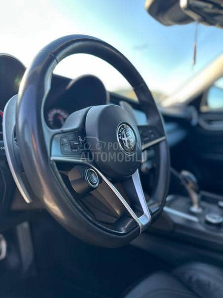 Alfa Romeo Giulia 952 SUPER