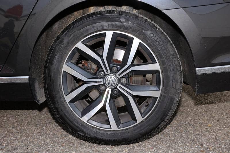 Volkswagen Passat B8 2.0