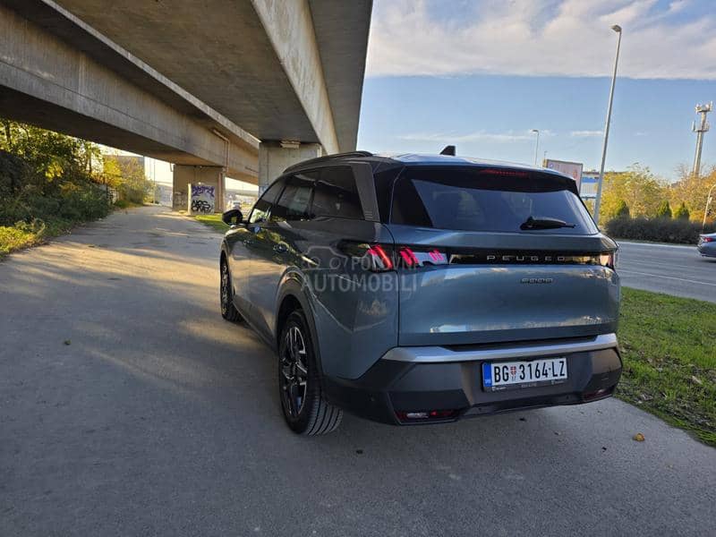 Peugeot 5008 ALLURE 1.2 HYBRID