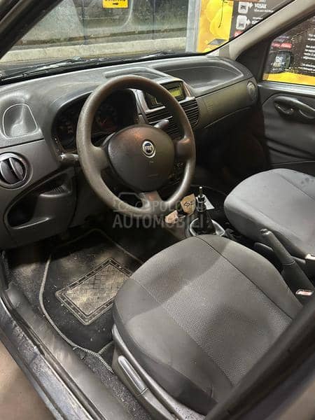 Fiat Punto 