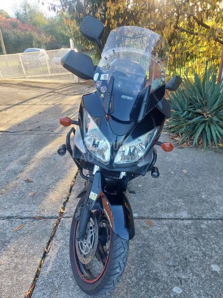 Suzuki V strom 650 A2