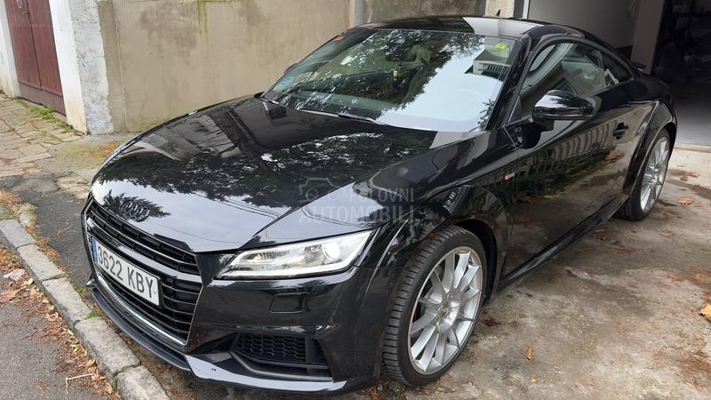 Audi TT 