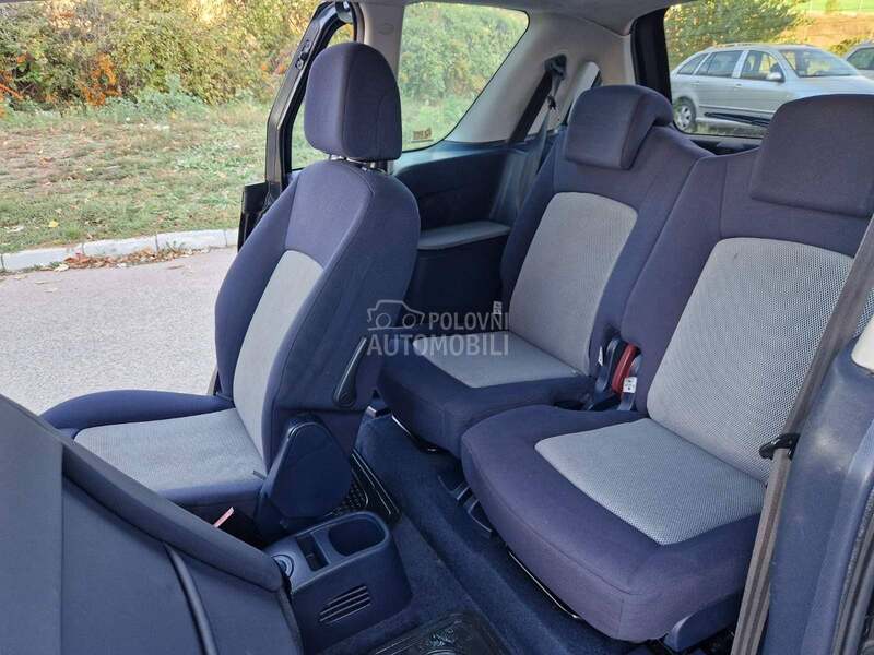 Peugeot 1007 1.4 HDI