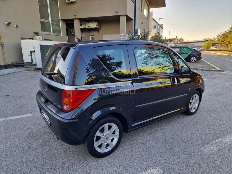 Peugeot 1007 1.4 HDI