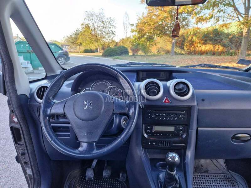 Peugeot 1007 1.4 HDI