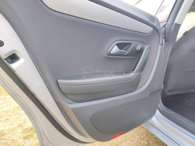 Volkswagen Passat CC /NOVI SERVISI/
