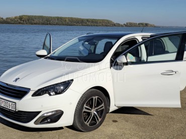 Peugeot 308 1.6 FUL PANO