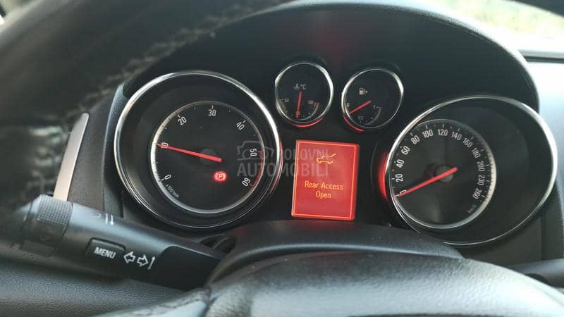 Opel Astra J 1.7 CDTI