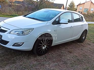 Opel Astra J 1.7 CDTI