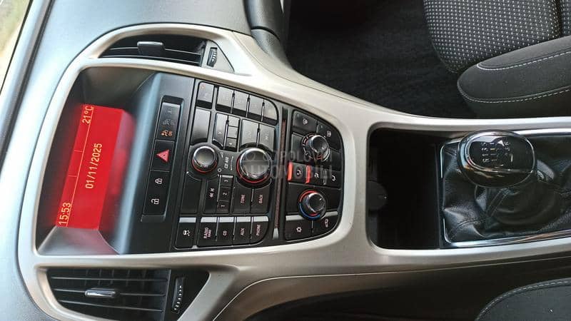 Opel Astra J 1.7 CDTI