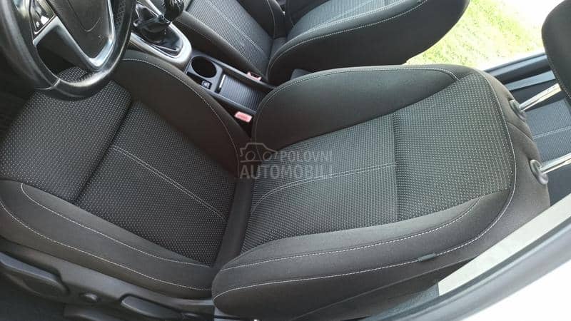 Opel Astra J 1.7 CDTI