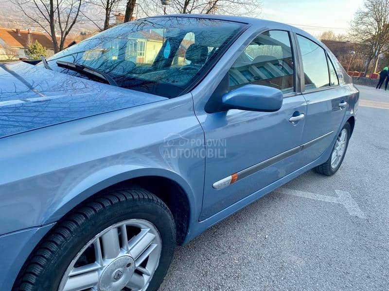 Renault Laguna 1.8