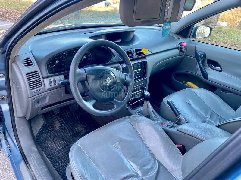 Renault Laguna 1.8