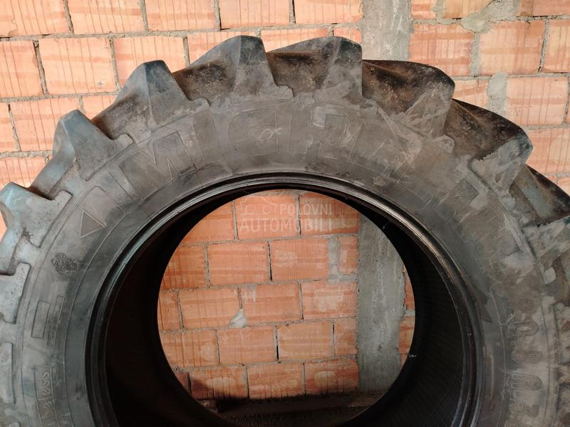 Michelin 520/85 R38