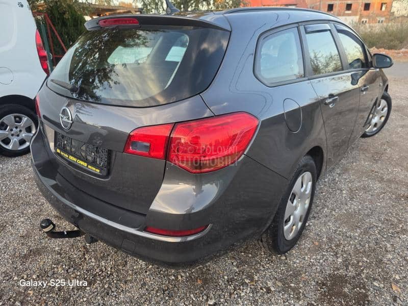 Opel Astra J 2.0CDTI