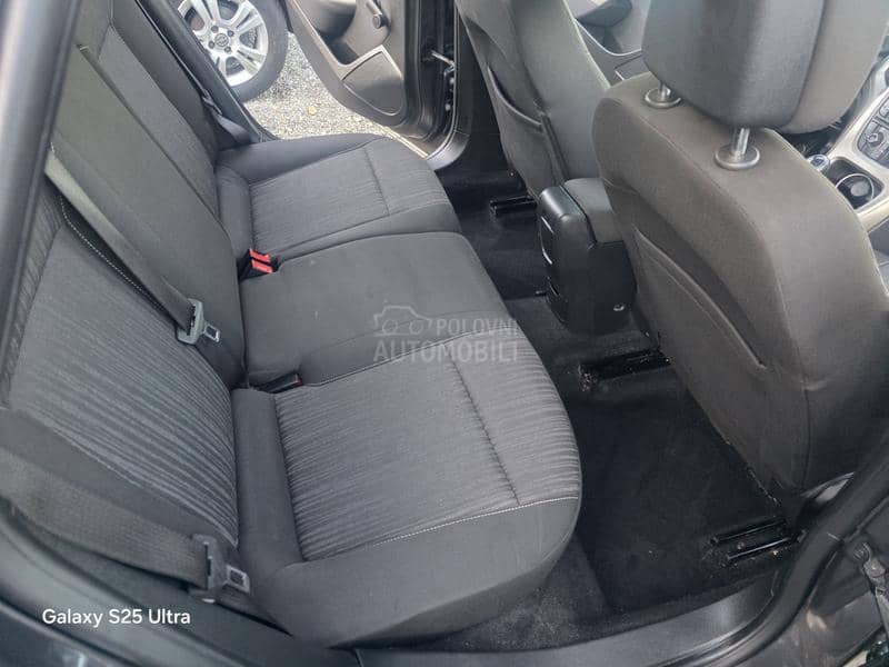 Opel Astra J 2.0CDTI