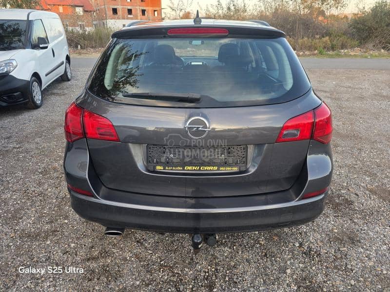 Opel Astra J 2.0CDTI