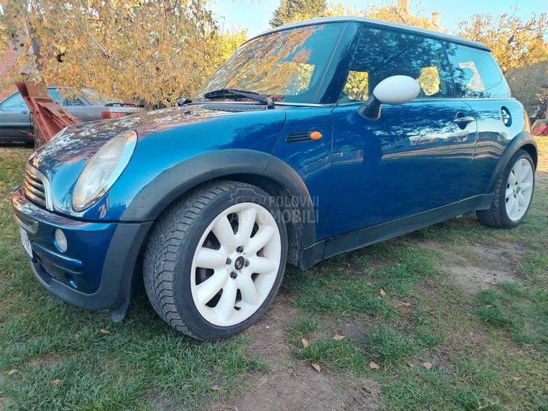 MINI Cooper 