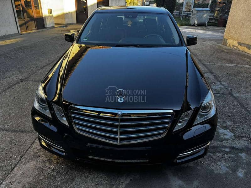 Mercedes Benz E 200 