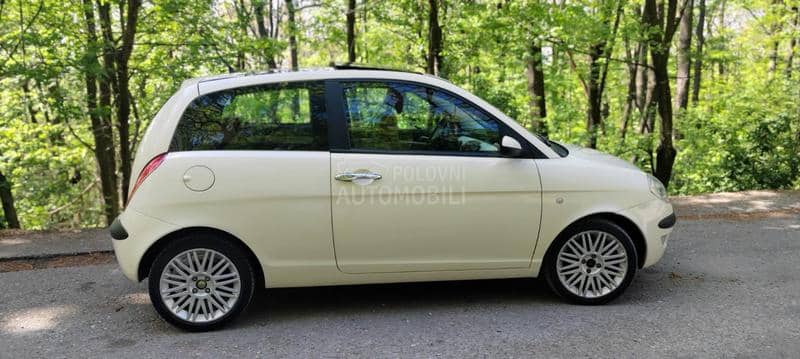 Lancia Ypsilon 1.4