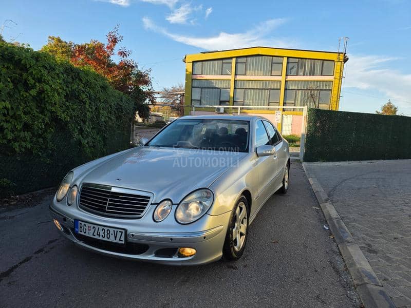 Mercedes Benz E 270 