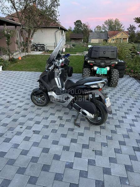 Piaggio MP3 Yourban