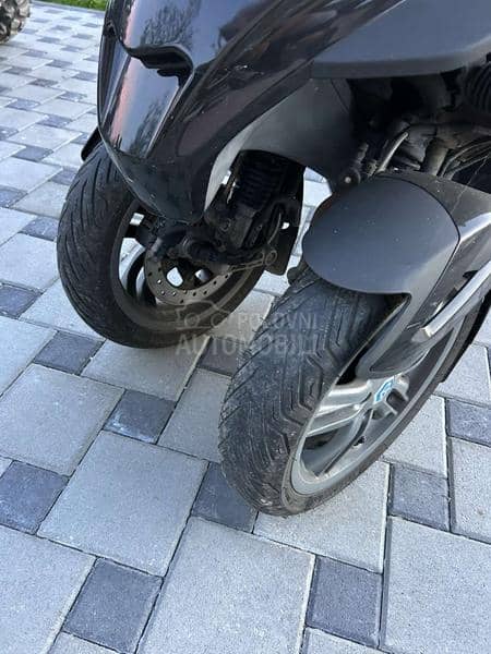 Piaggio MP3 Yourban