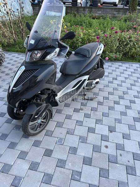 Piaggio MP3 Yourban