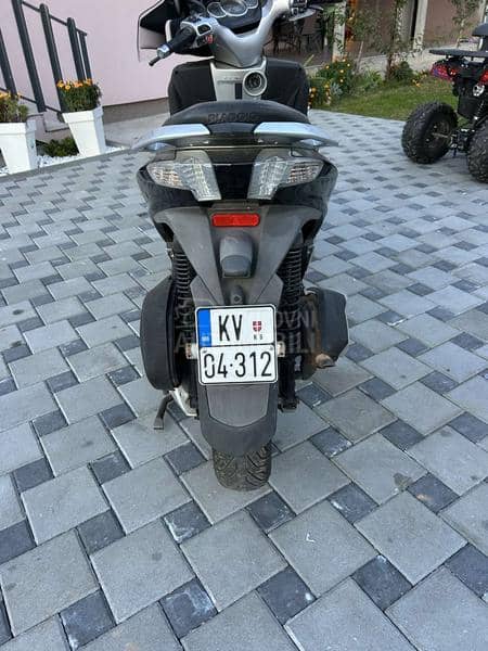 Piaggio MP3 Yourban