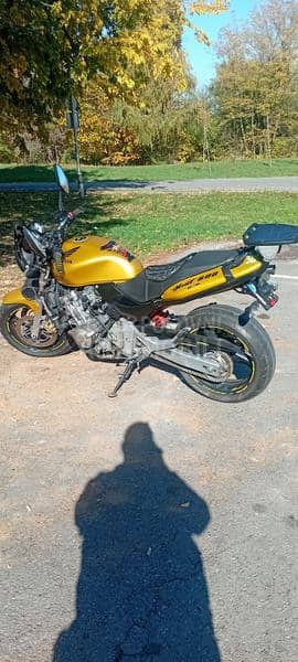 Honda HORNET
