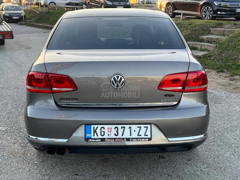 Volkswagen Passat B7 2.0td highline